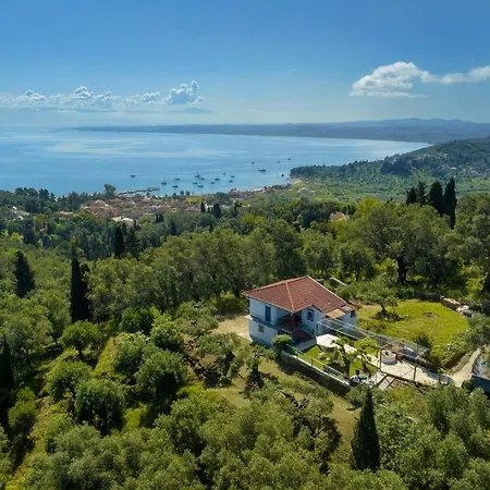 Traditional Seaview Candili Holiday home *